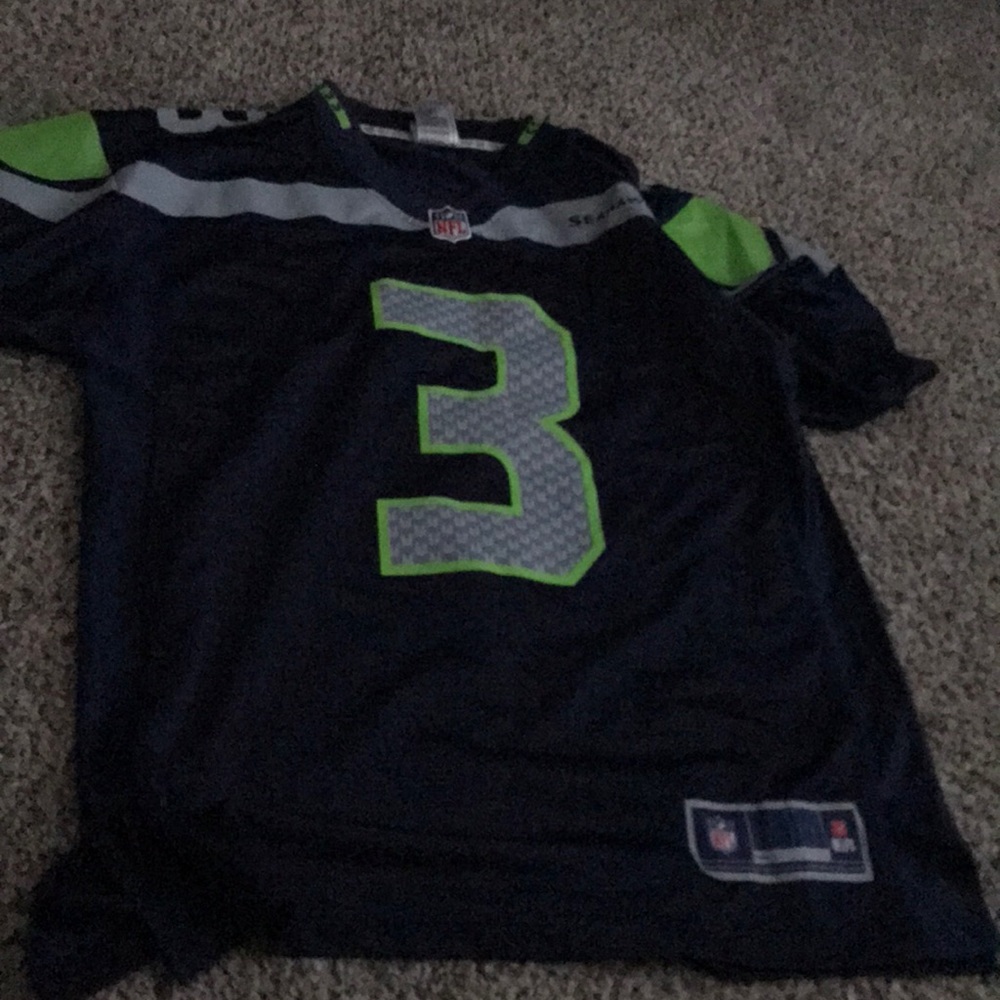 Russel Wilson pro line medium jersey